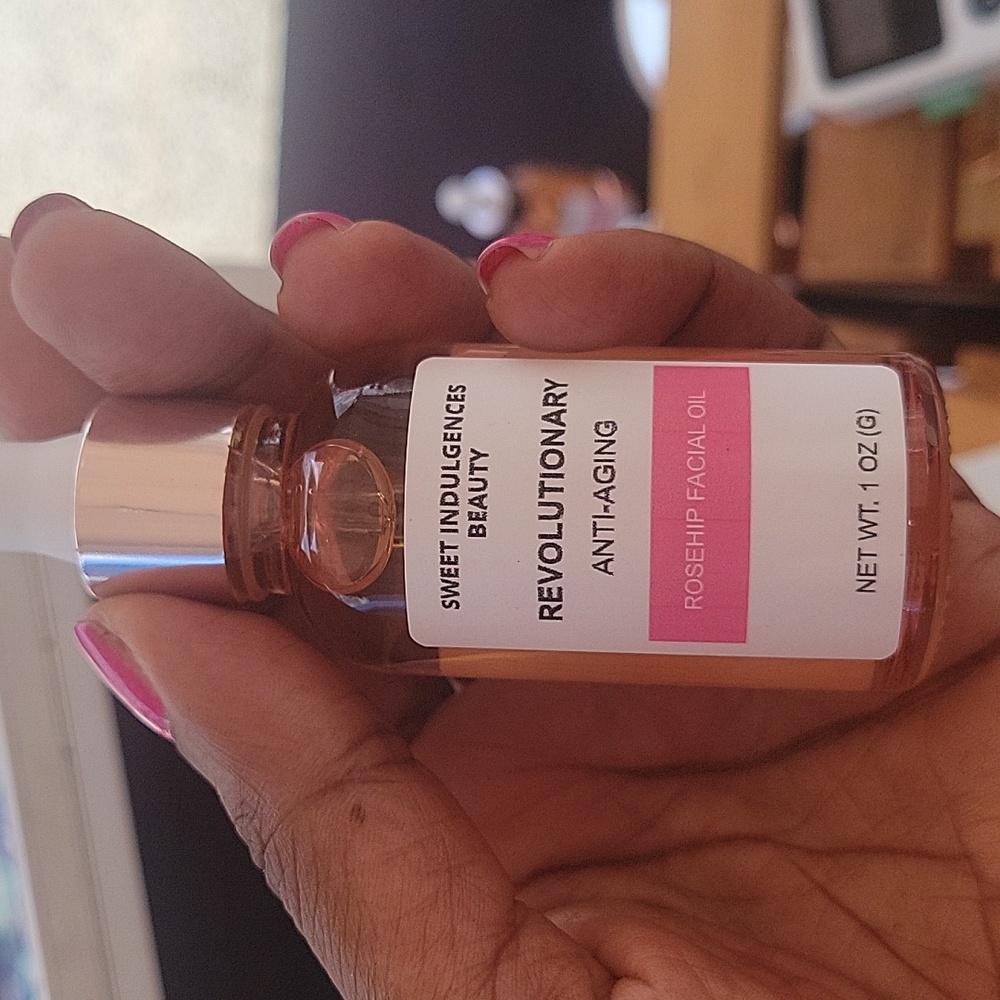 Revolutionary Anti-Aging Oil